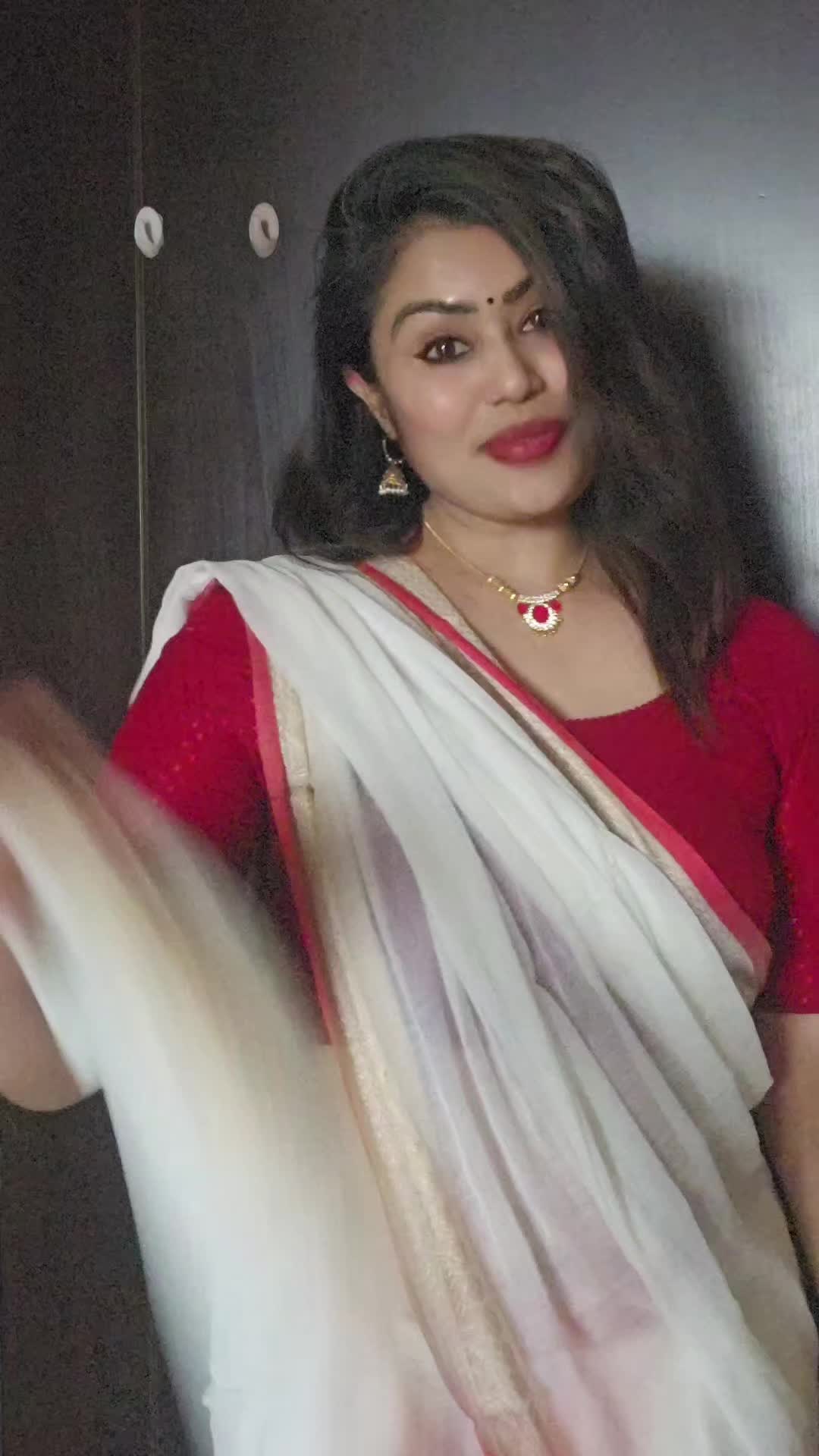 @Nithyapradeep1