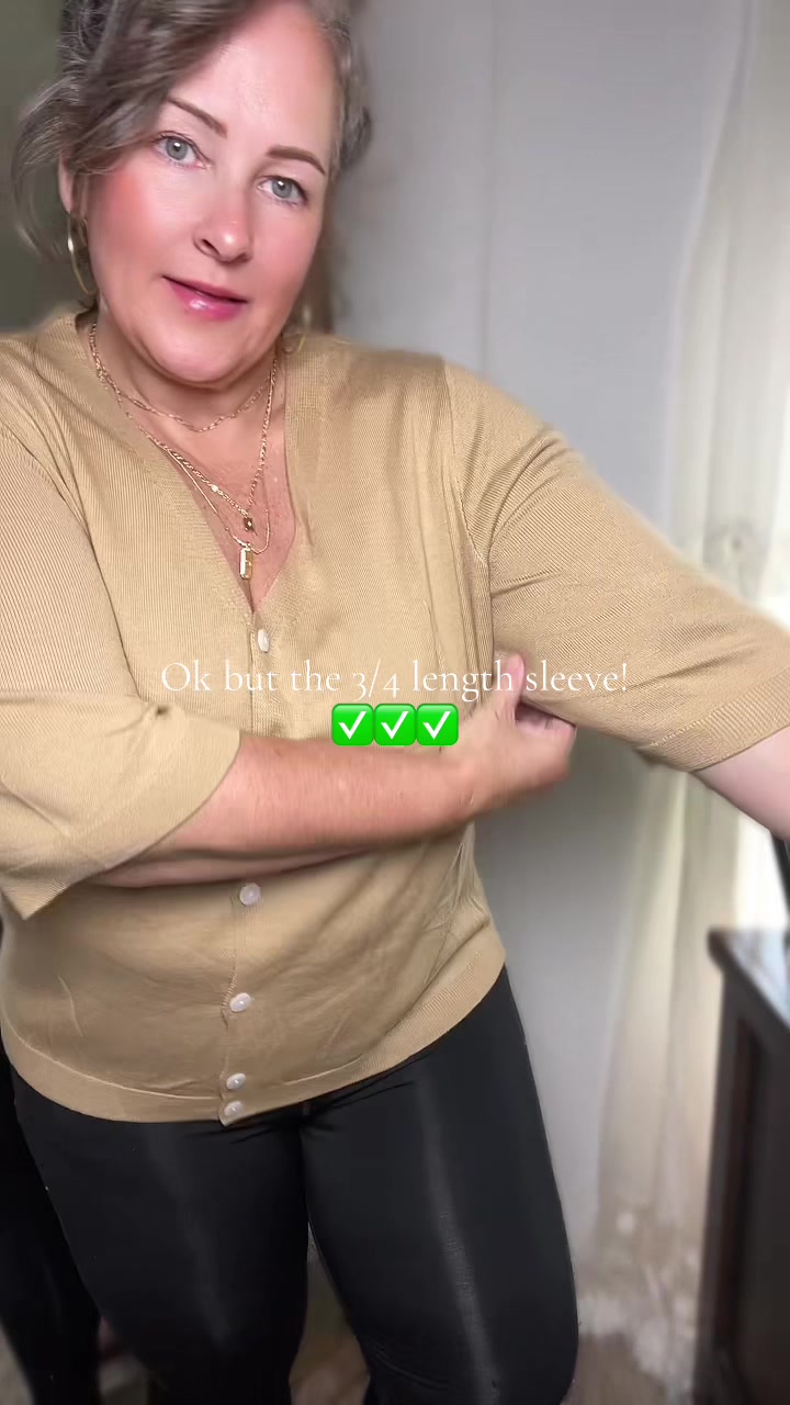 @Chantel | Curvy Fashion