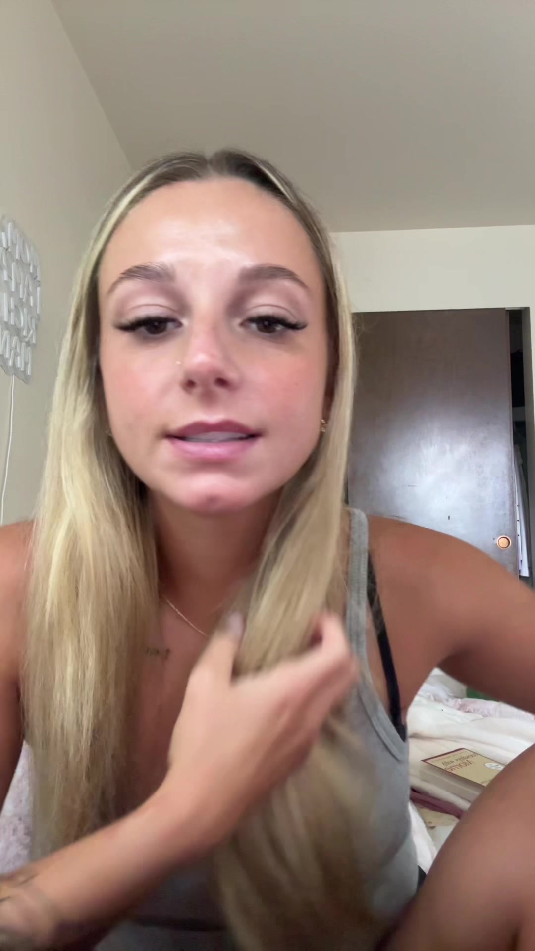 @Laura