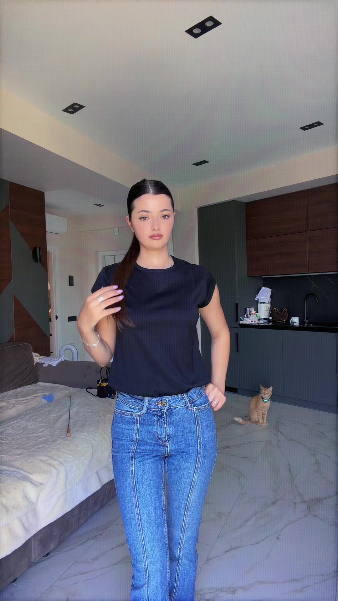 @valica__
