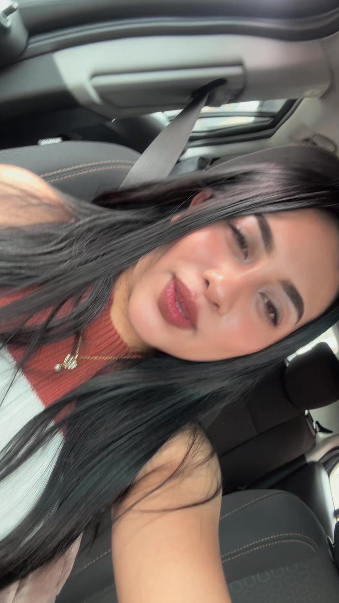 @𝑀𝐼𝐾𝐼 𝑇𝐸𝐹𝑌𝑆 👸