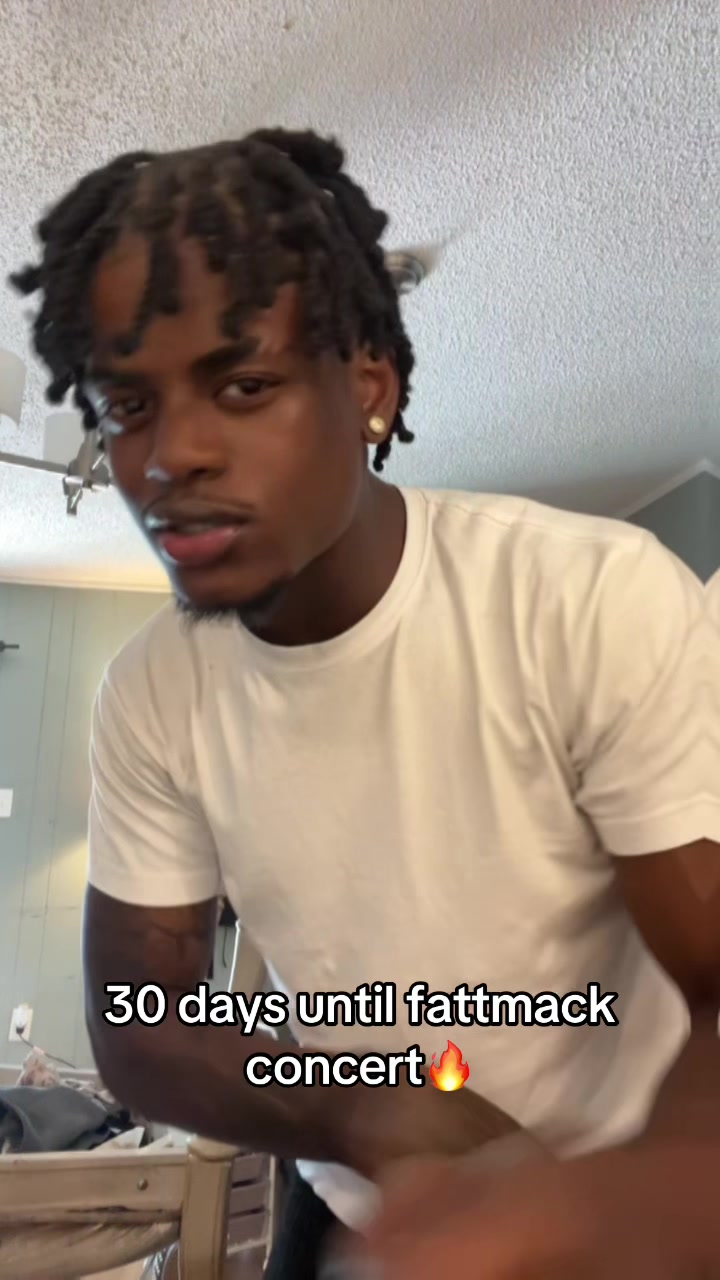 @®️ ®️