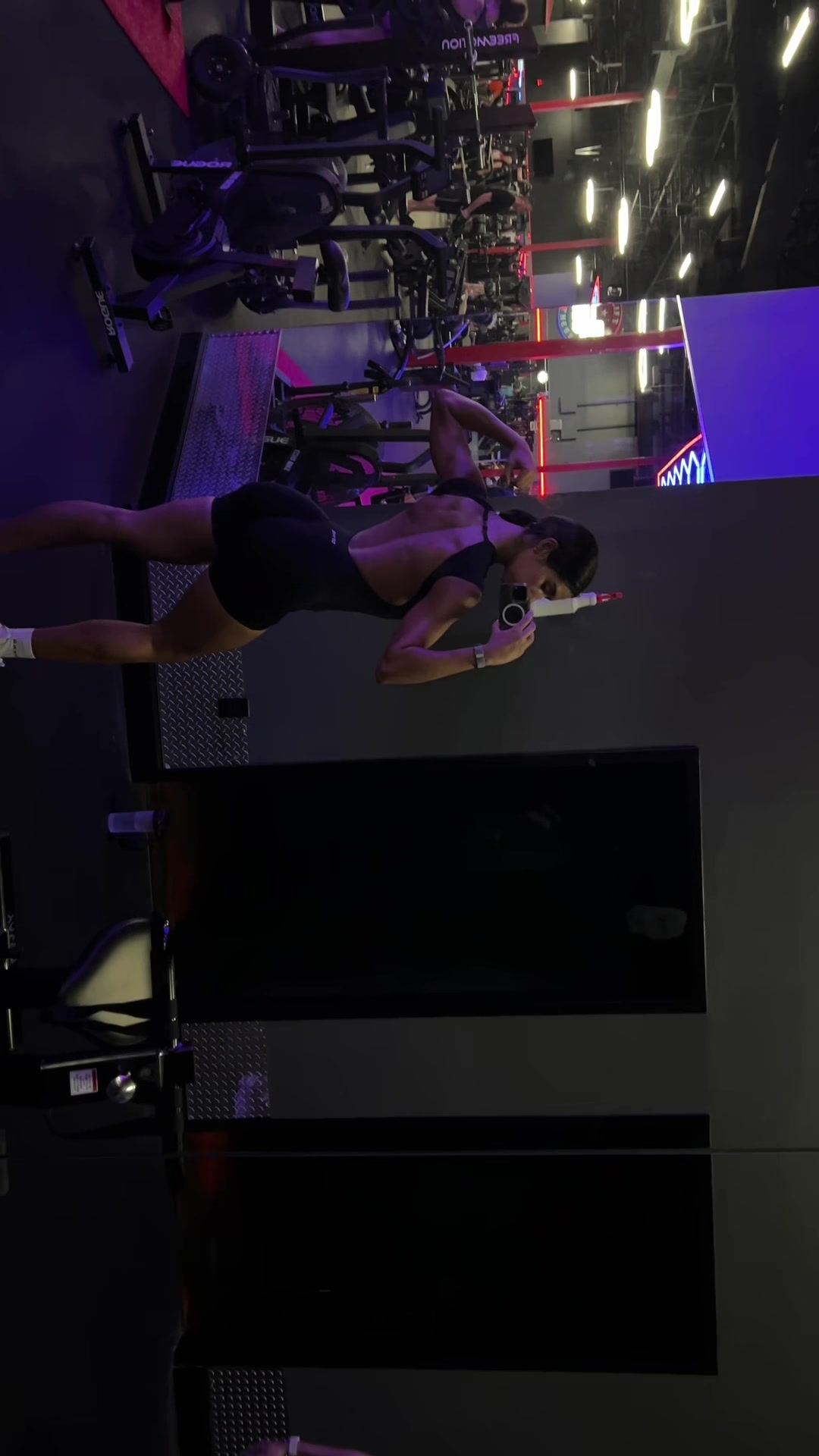 @zeynah🪽