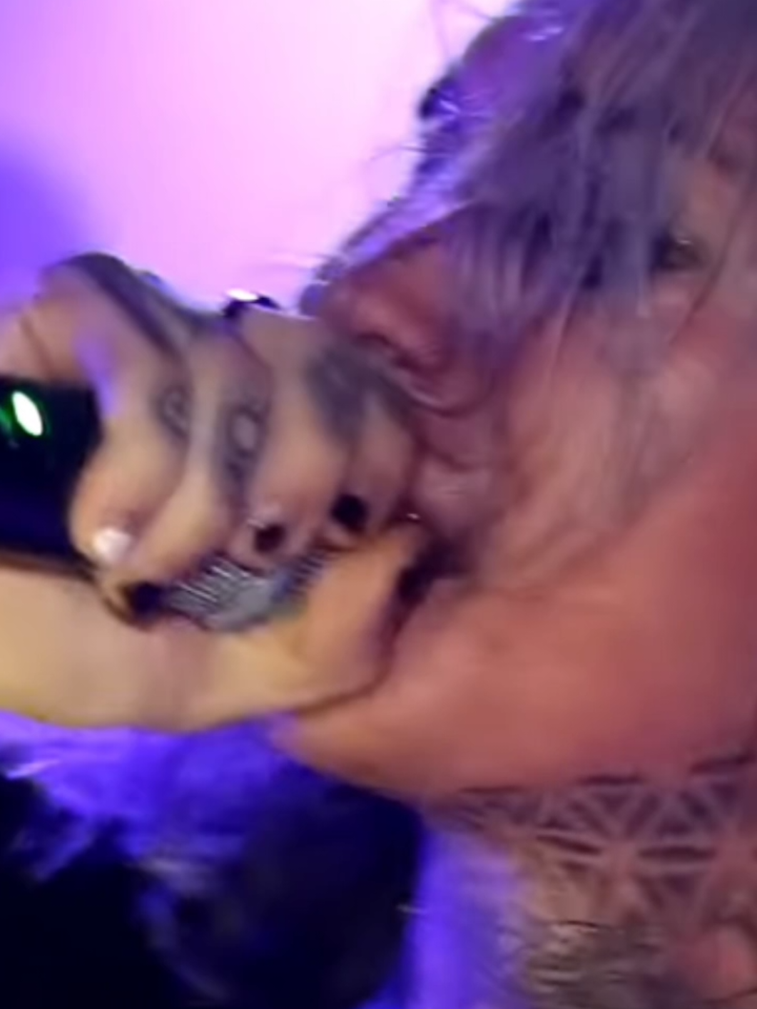 @jhonatanwhitney