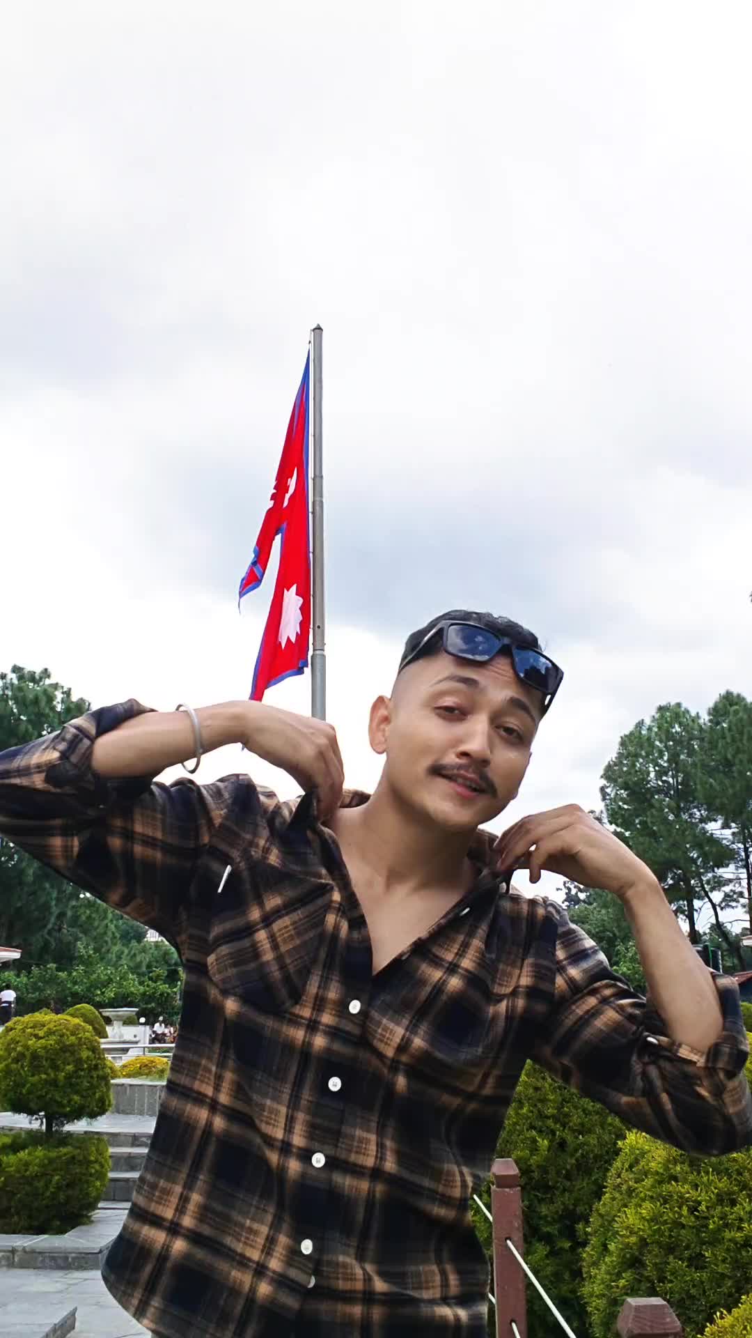@B2🇳🇵