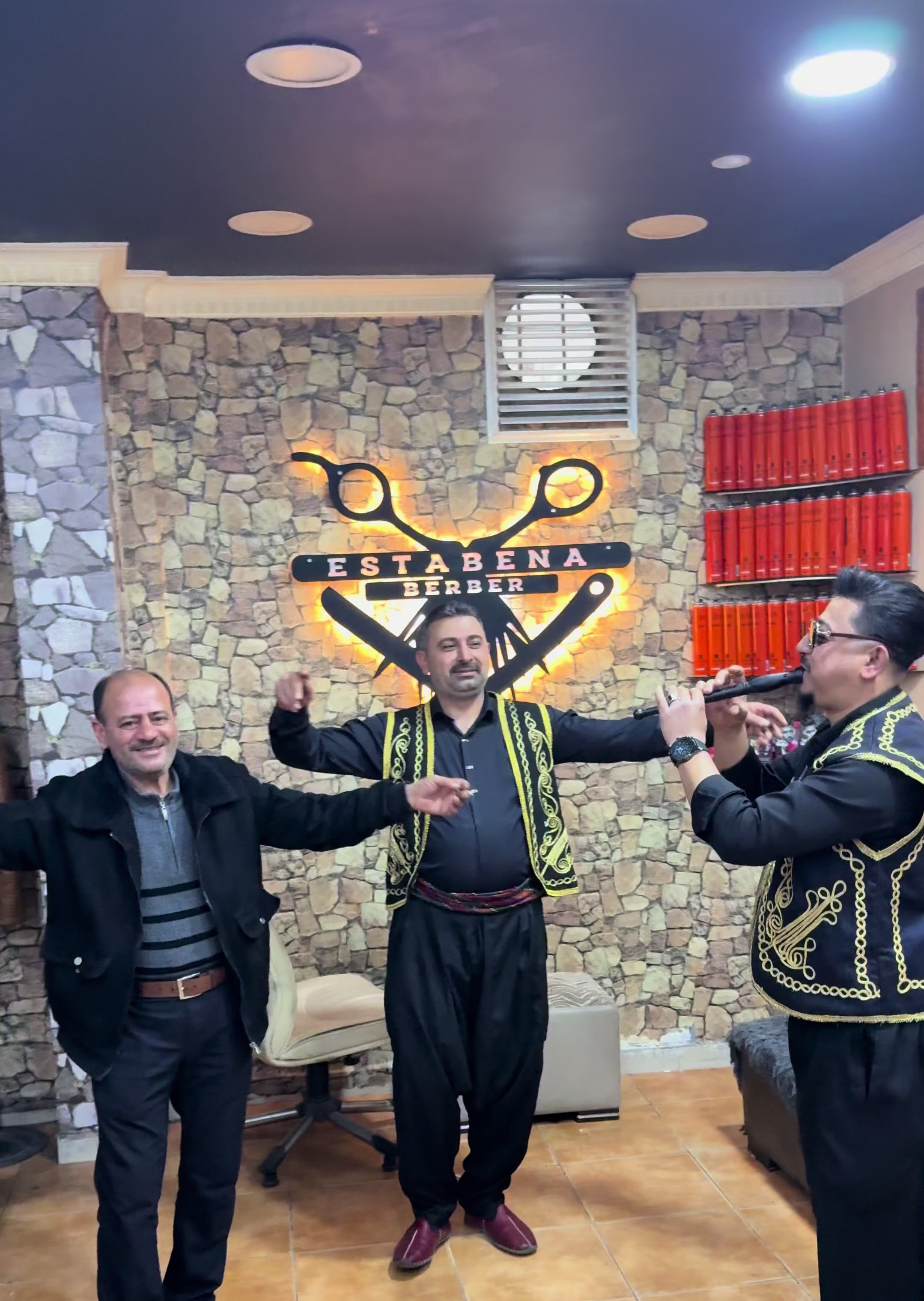 @شيرجان كمروك
