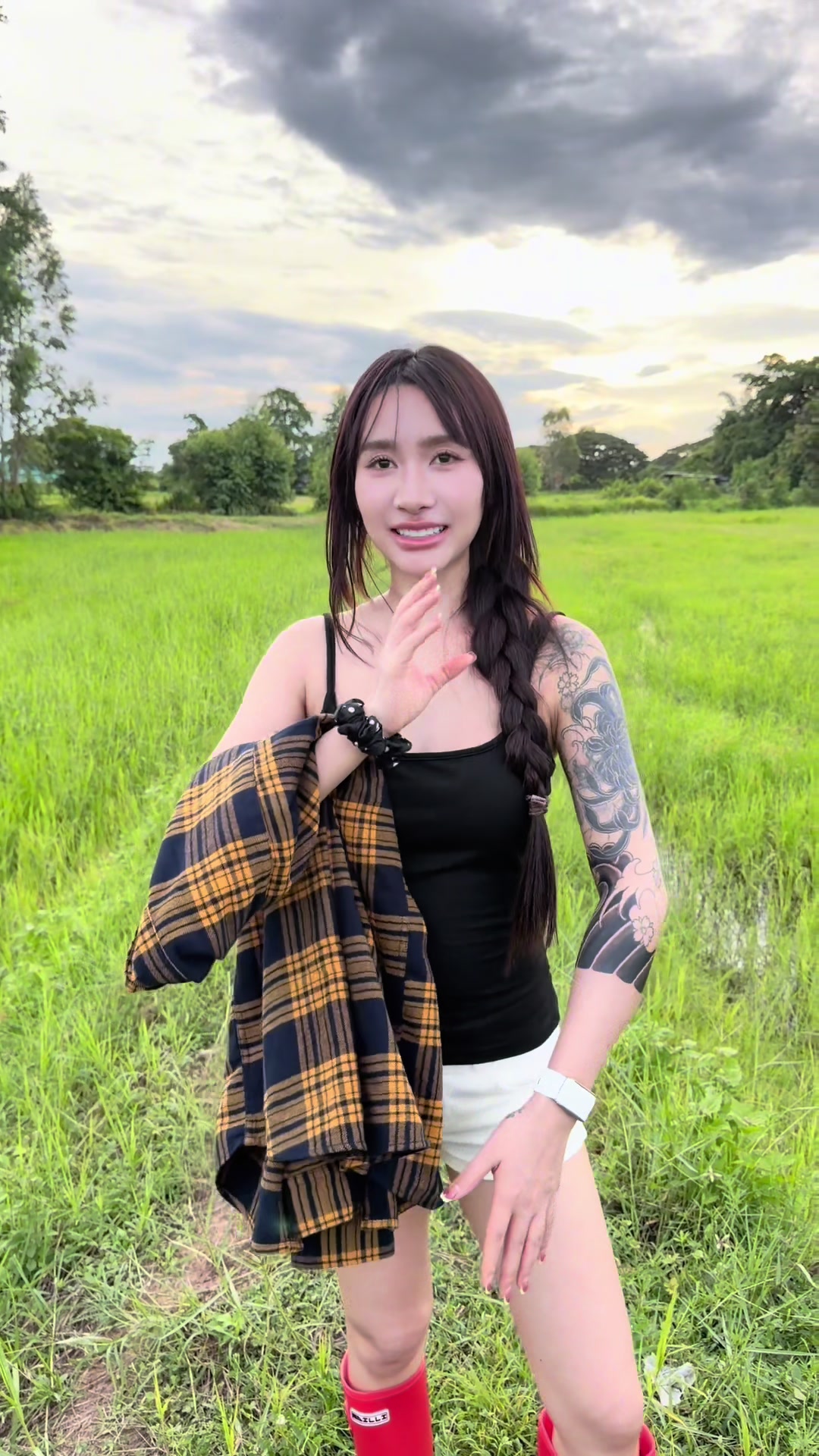 @ต๊อกแต๊กแม่น้องมากิ (1.6M)