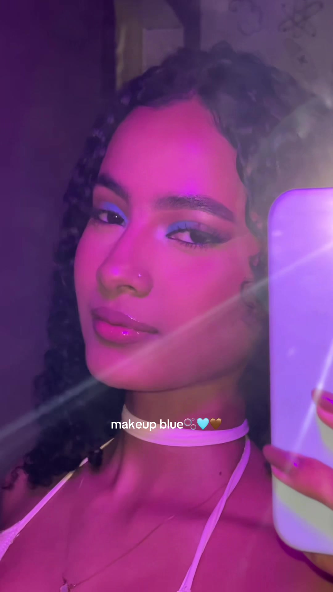@lavinyaa.