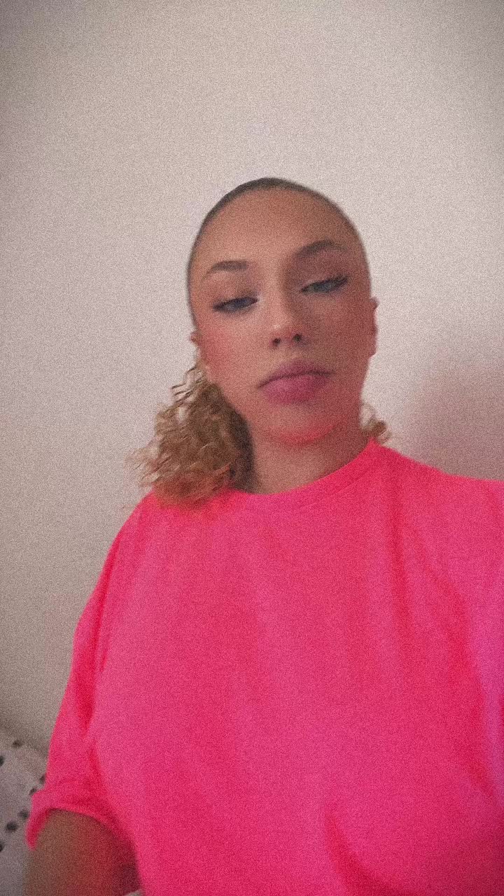 @💗