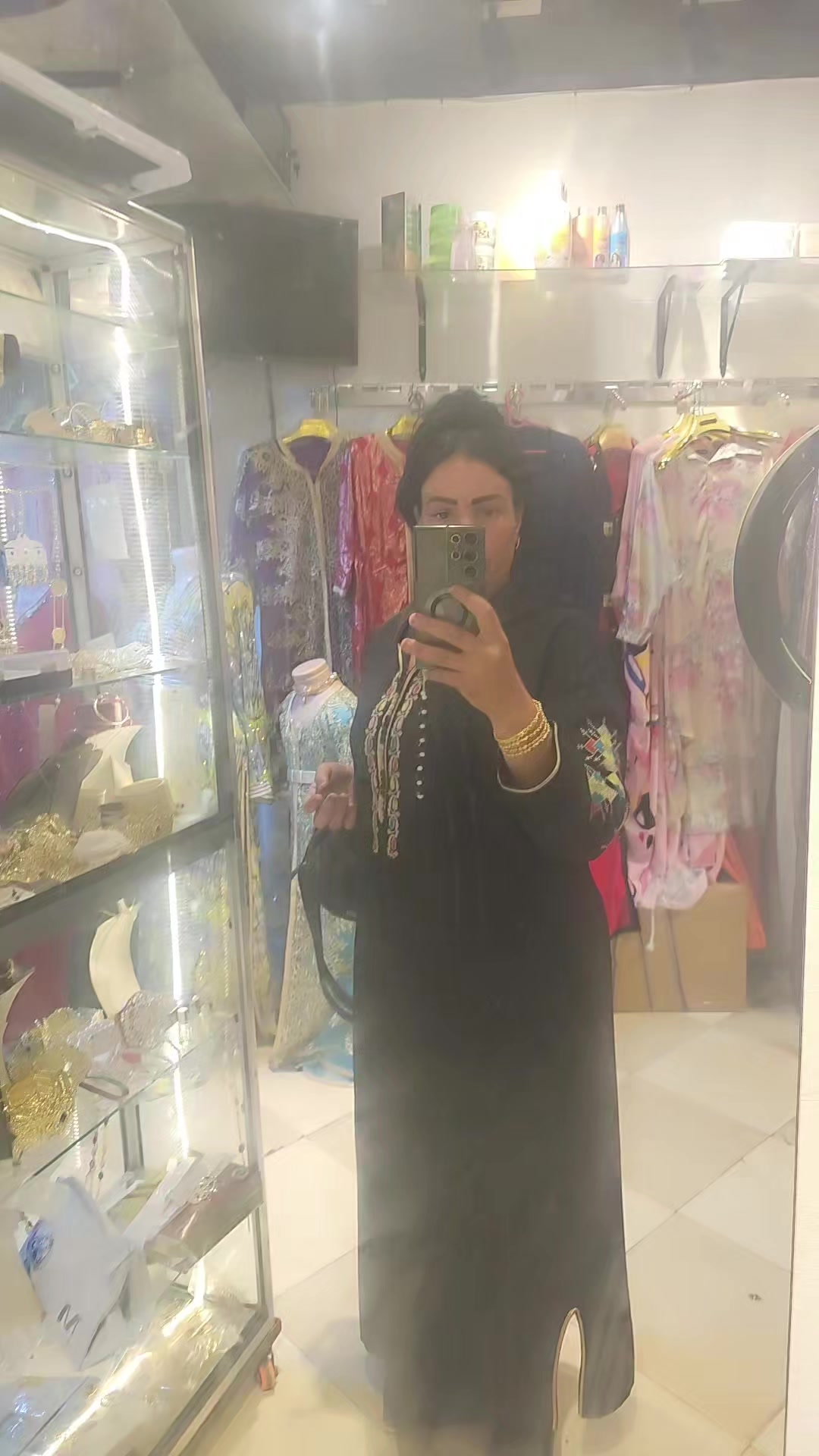 @سلطانه ام سلطان Sultana