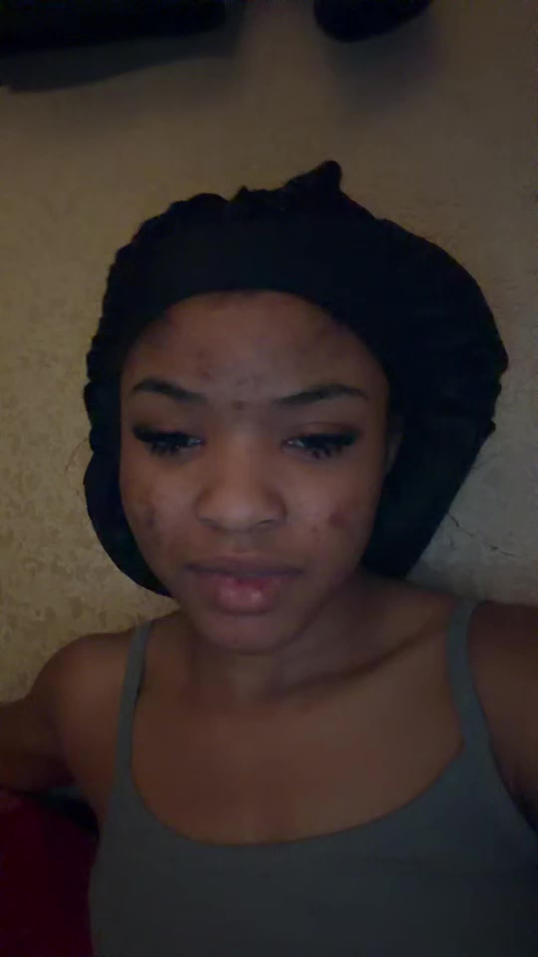 @%