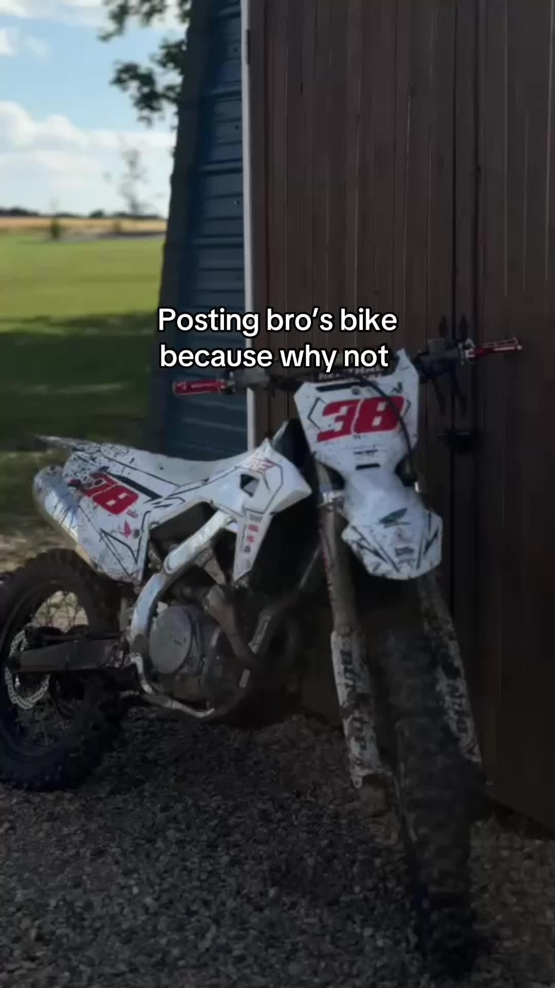 @250r_Luca