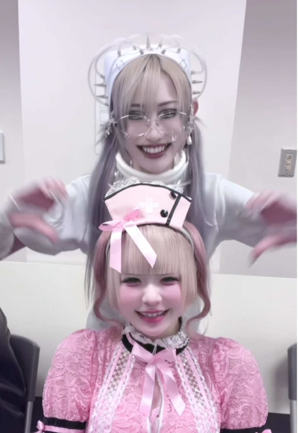 @この