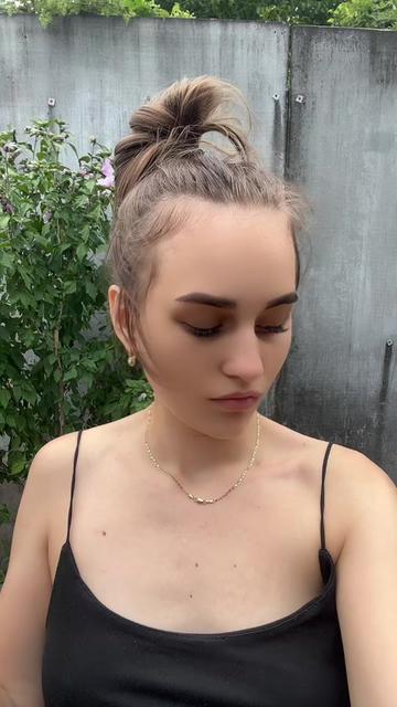 @Valentina💎