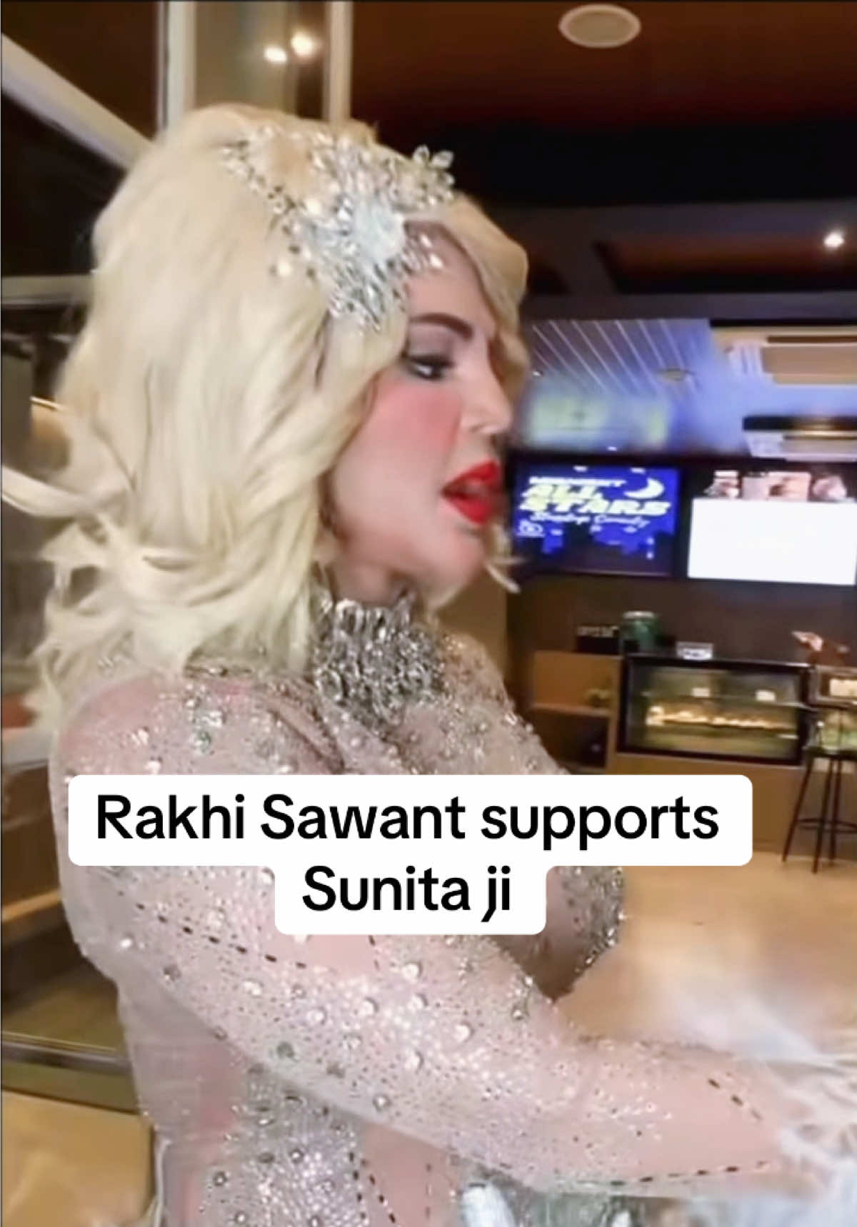 @Bollyzinfo