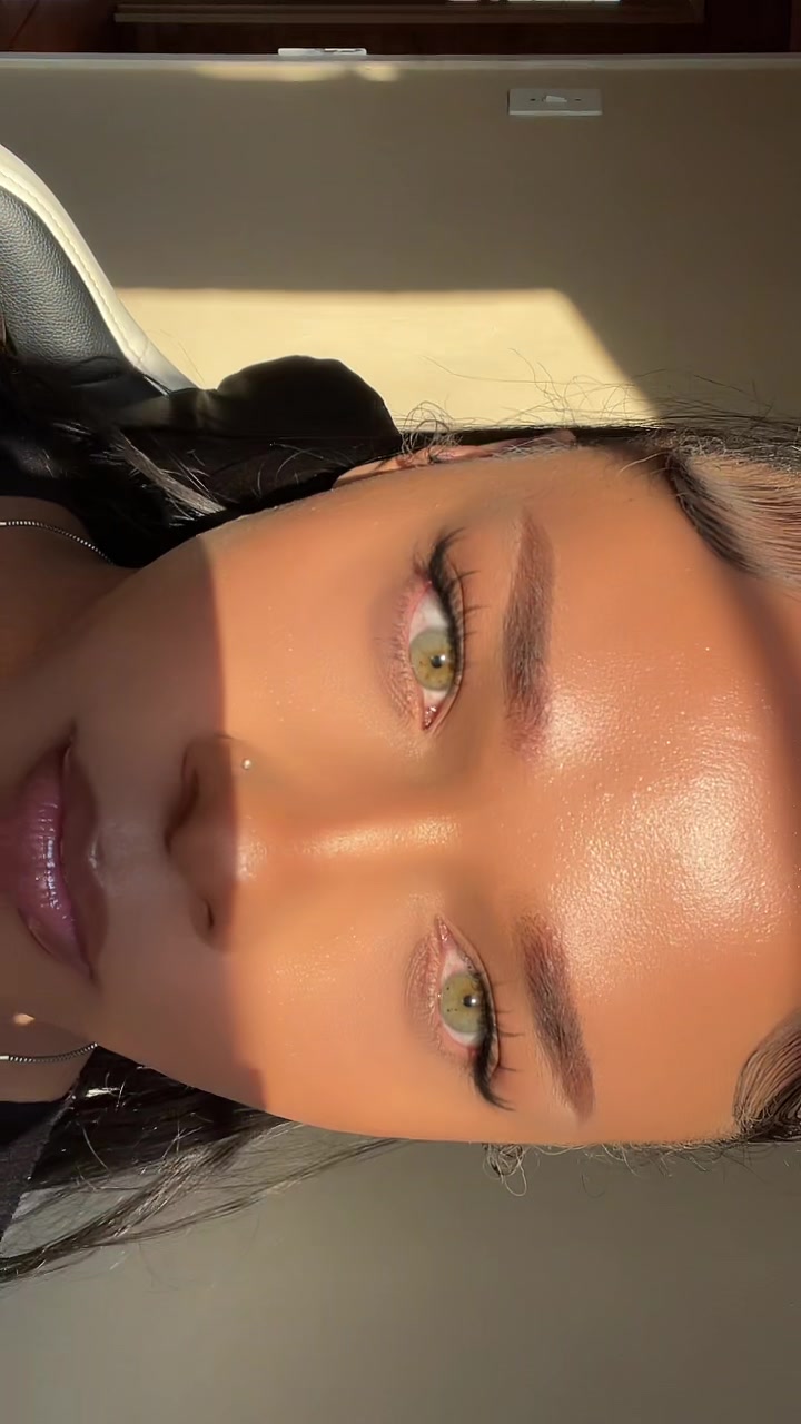 @Raven Kye 🦋