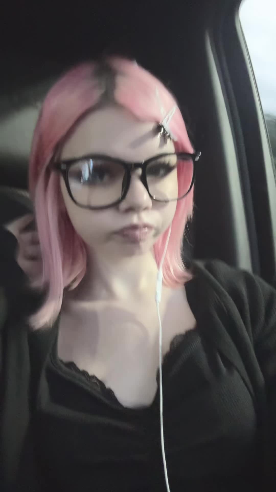 @avaa 🦄🧁🍭