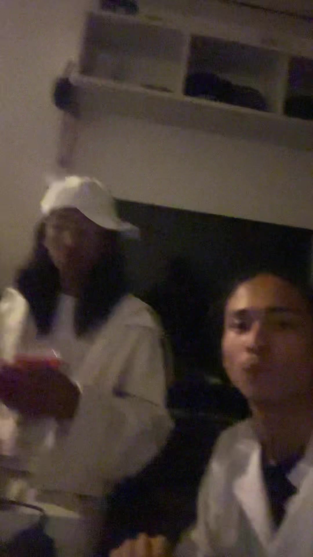 @weloveyoukeshskii