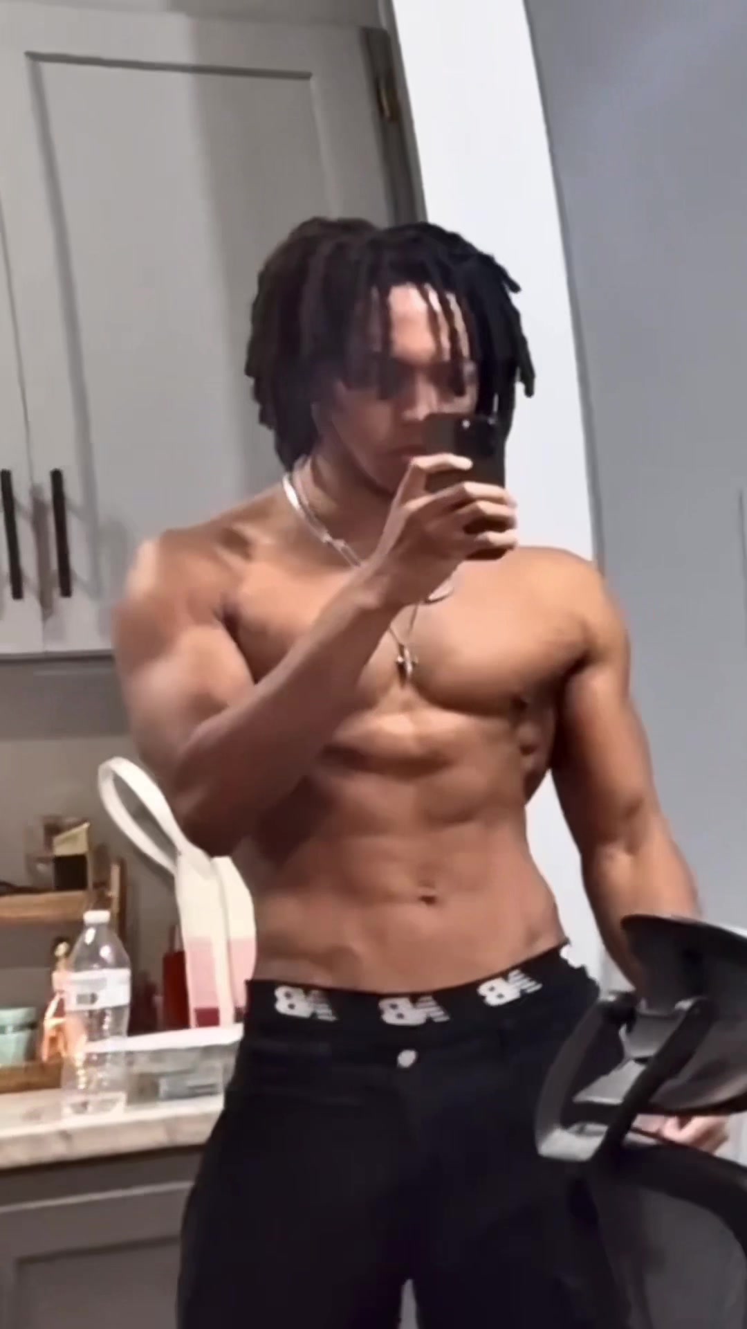 @Uub