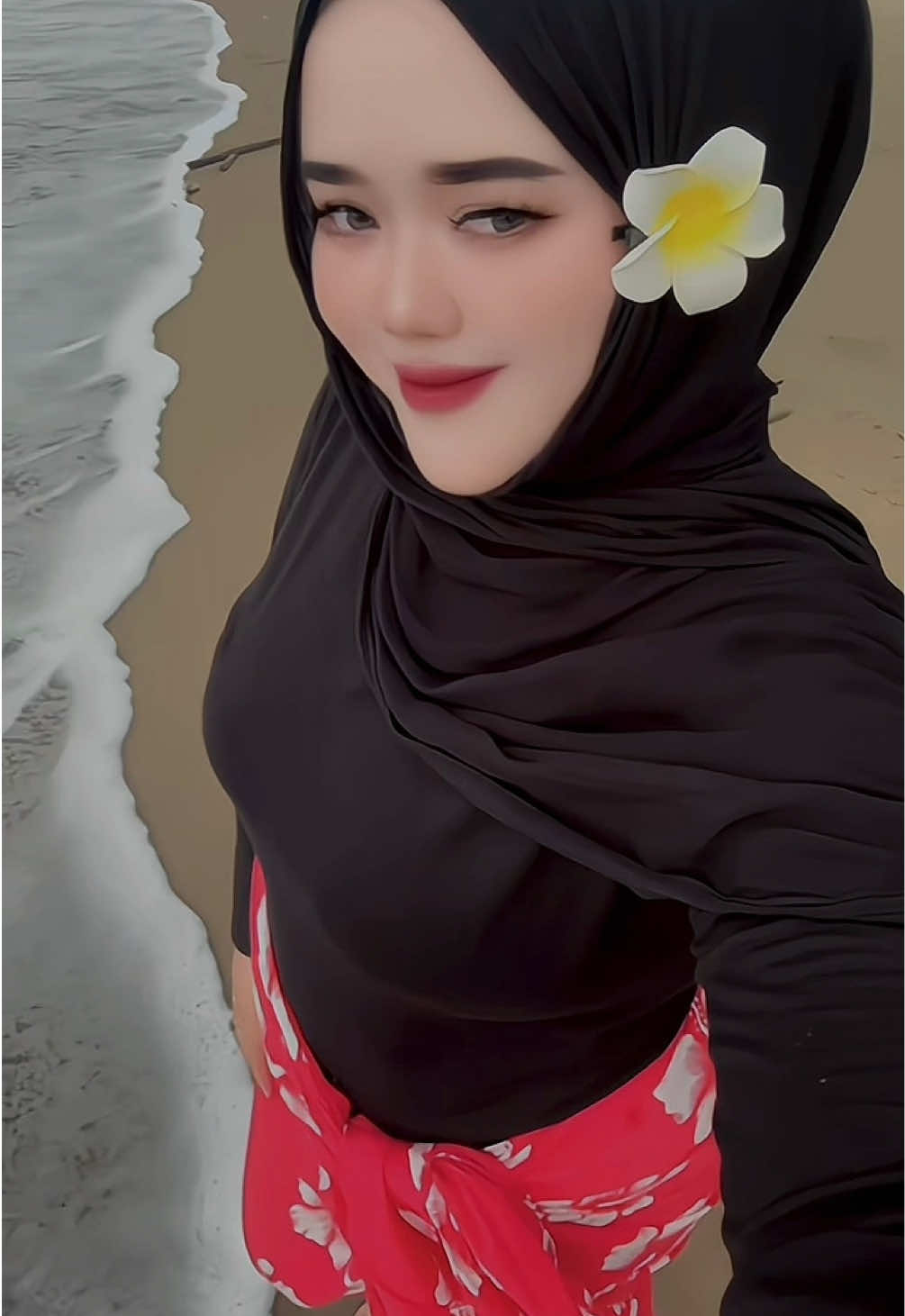 @Yhiviii