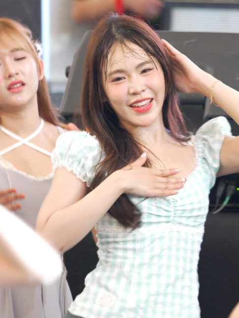@MM