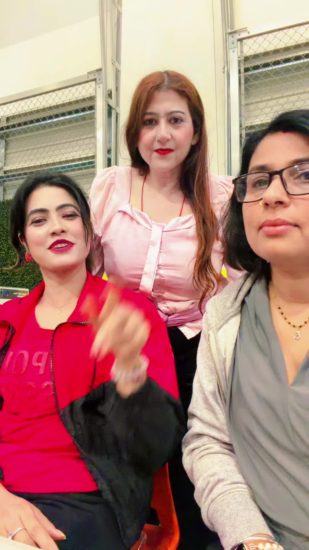 @Meena❤️Dhrub