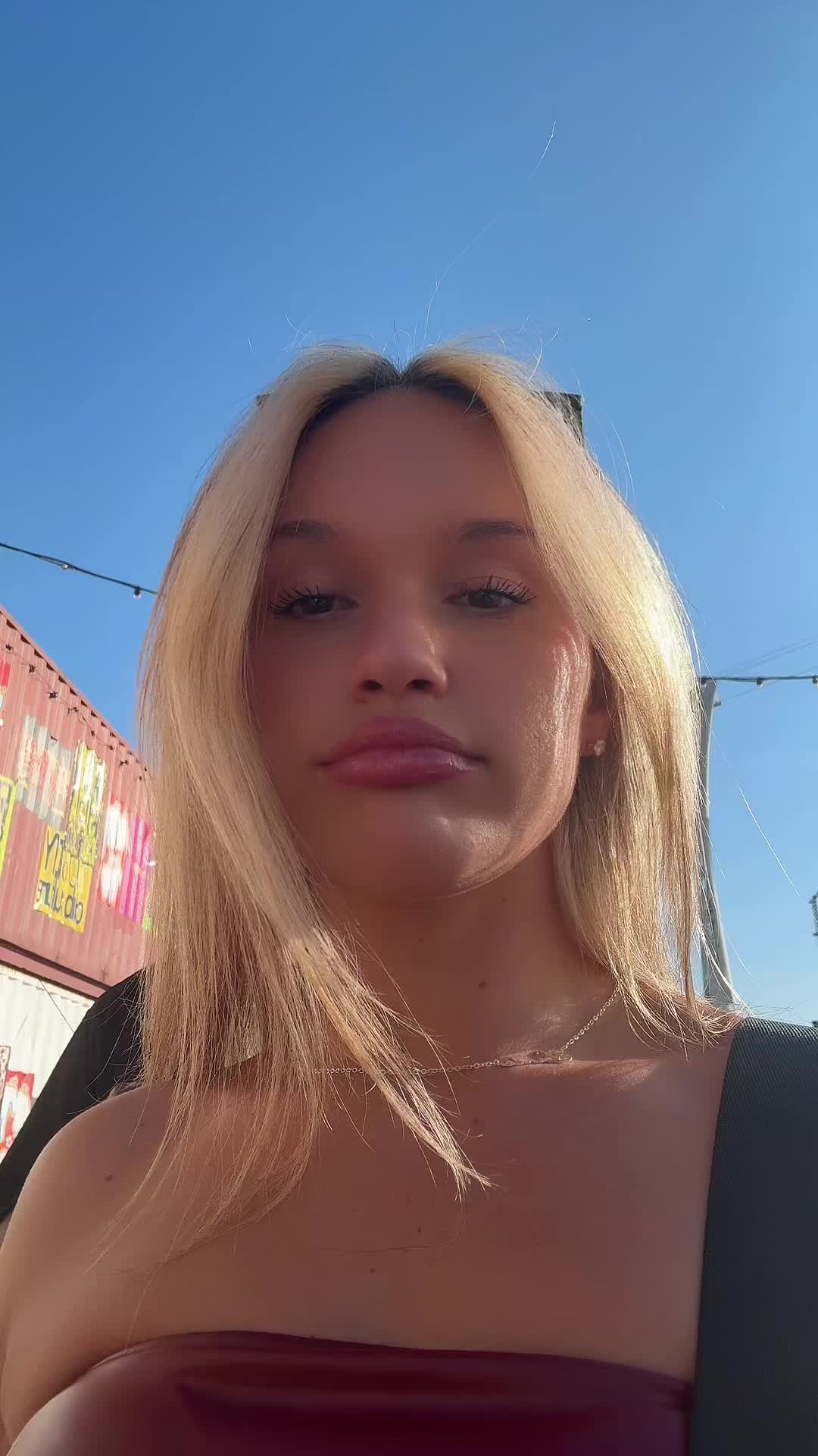 @kaylani_beck