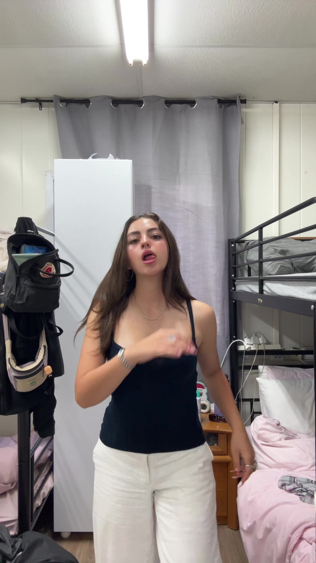 @Avivoosh😈