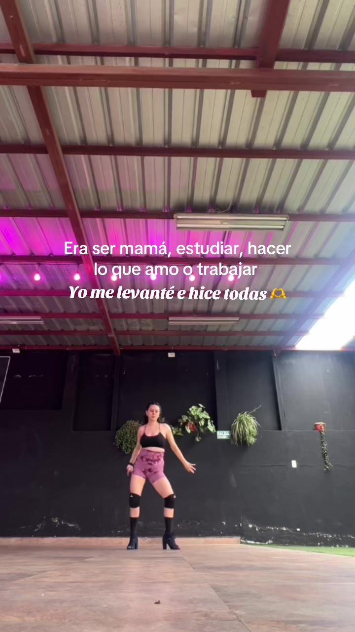 @Paula Jij&oacute;n