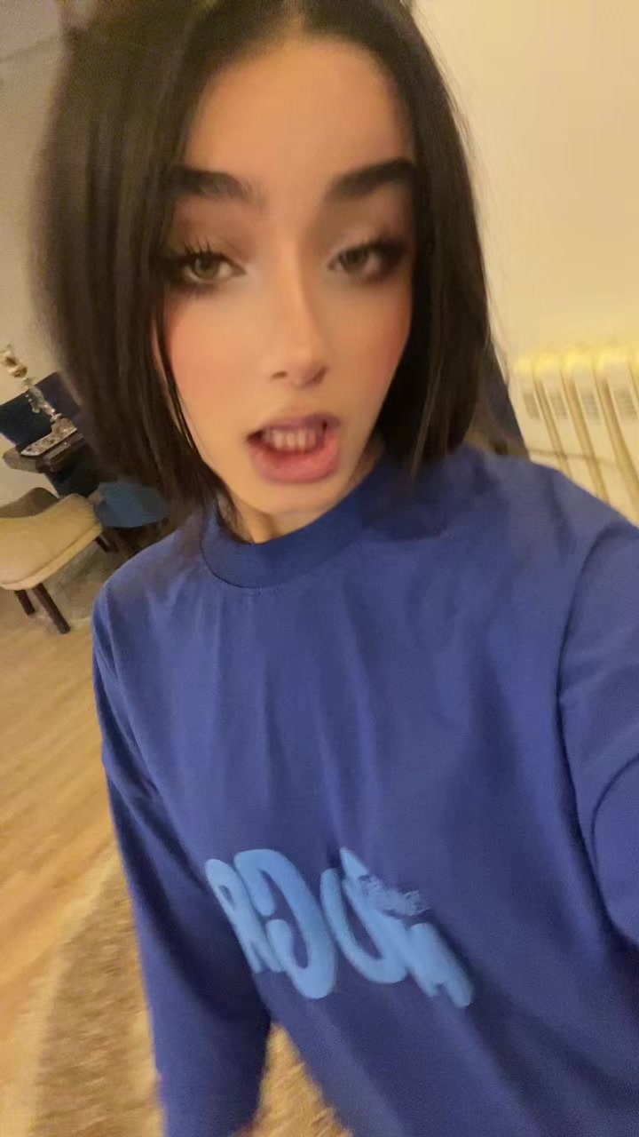 @-𝐕$