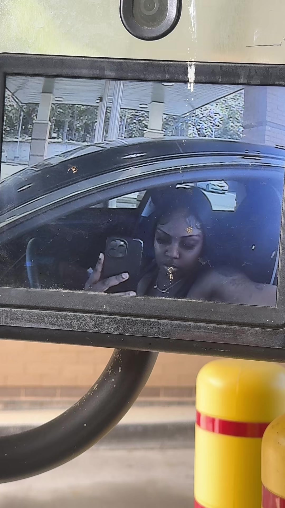 @LUX