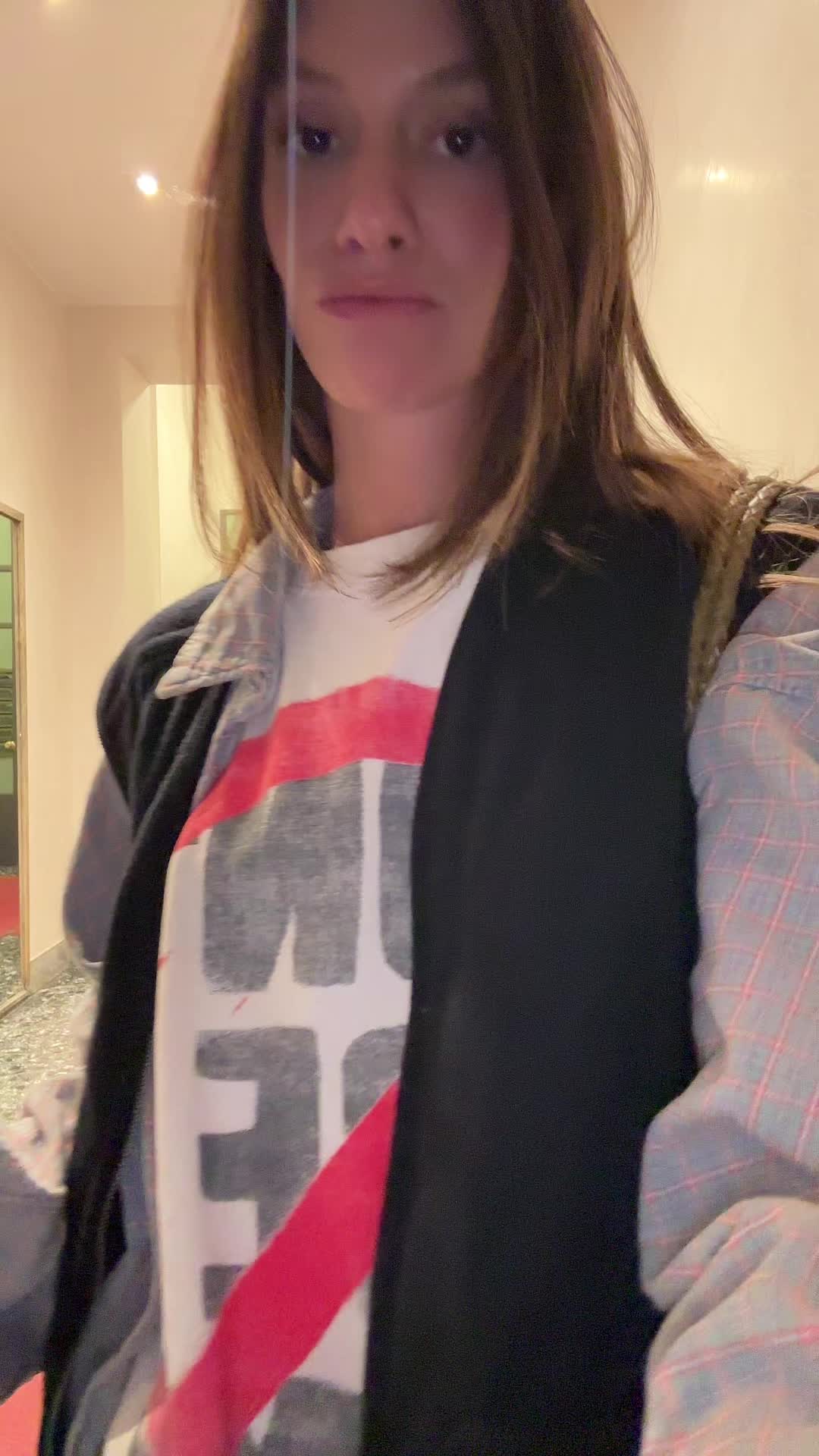 @isnotcamy