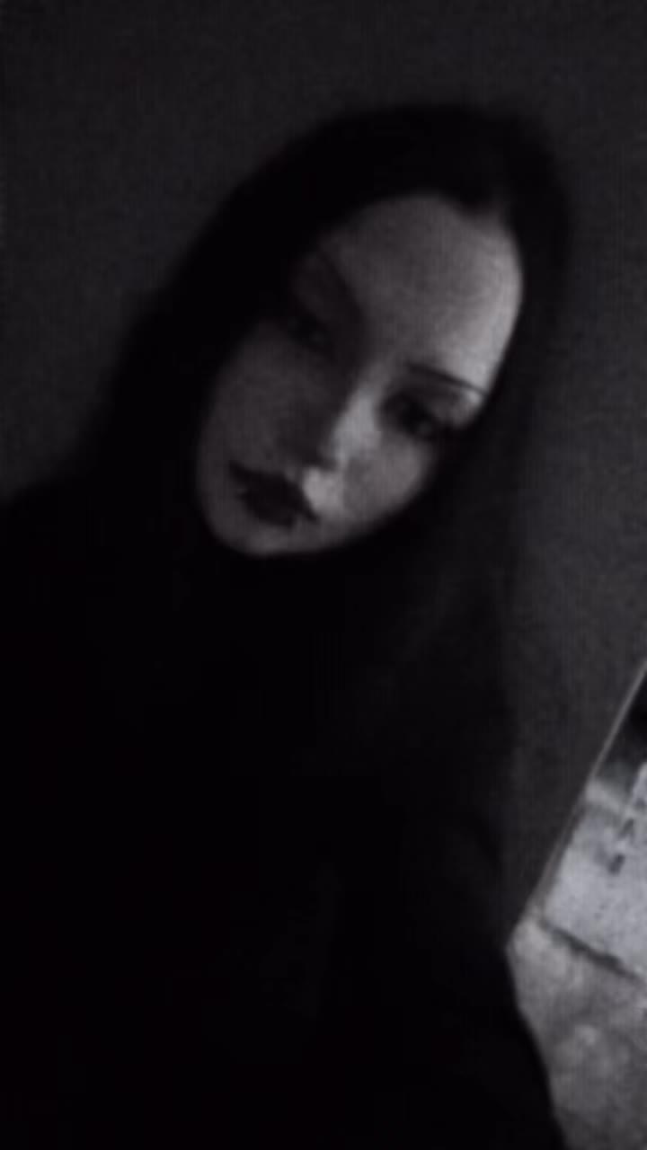 @𝖁𝖎𝖛𝖎𝖊𝖓