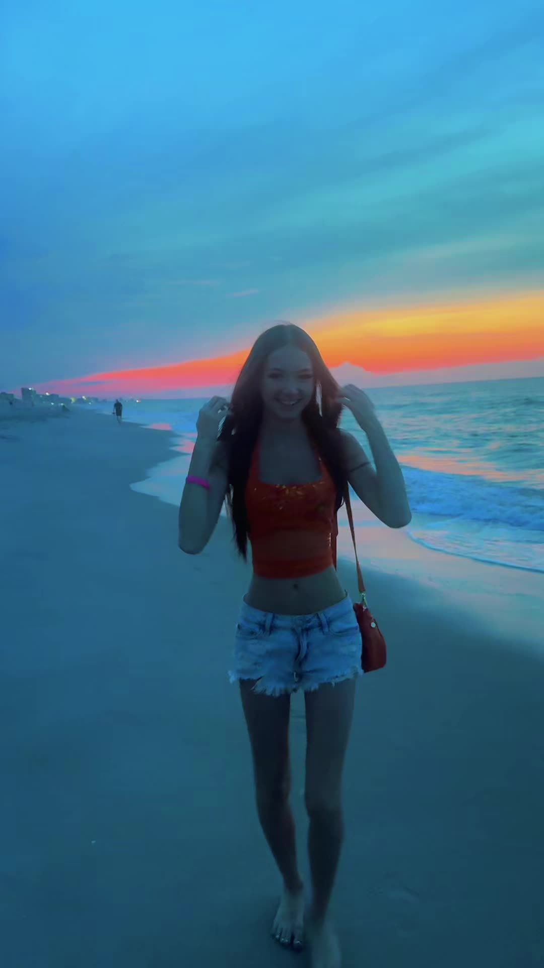 @sierravelourr