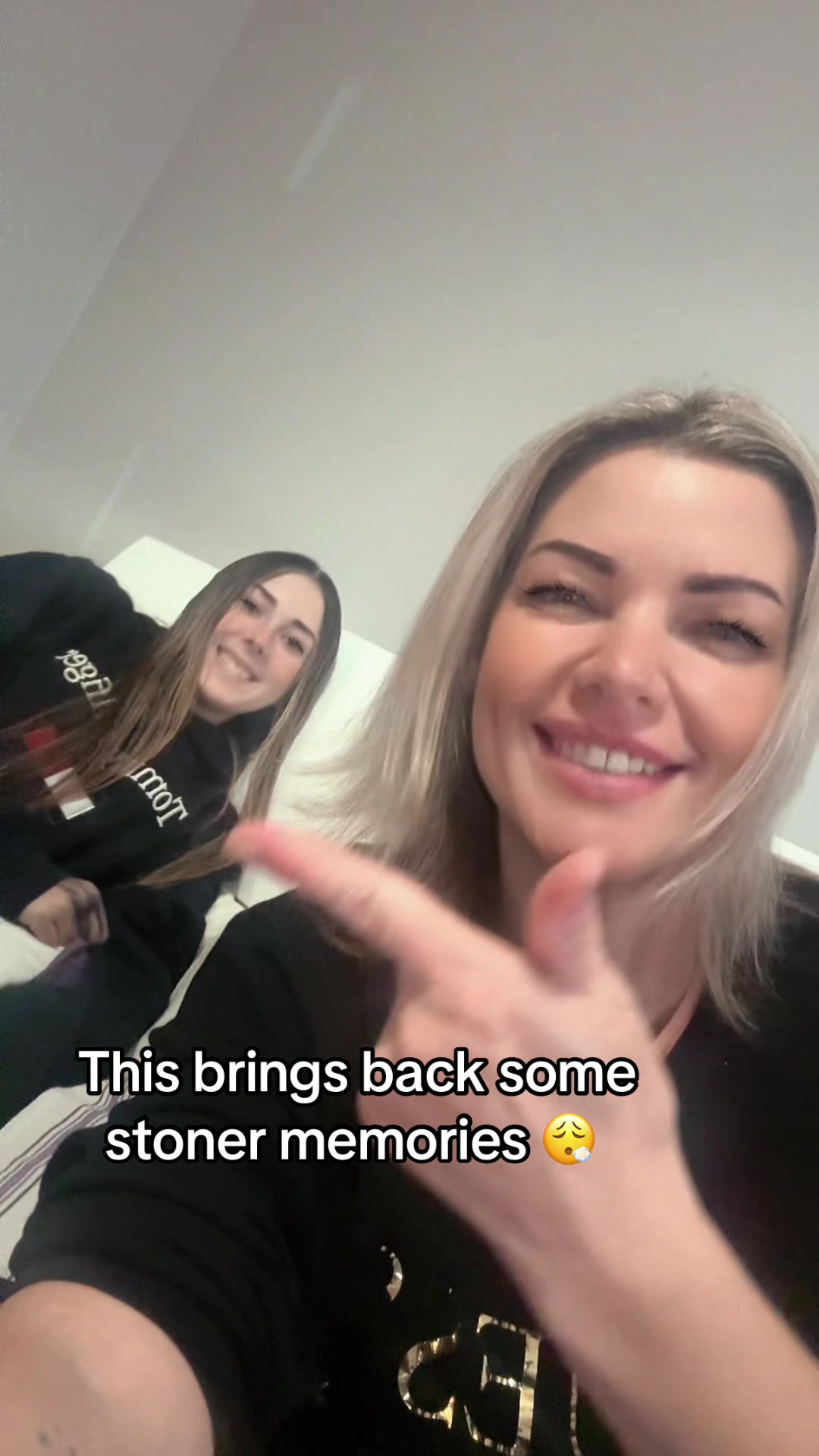 @rebeccajustme