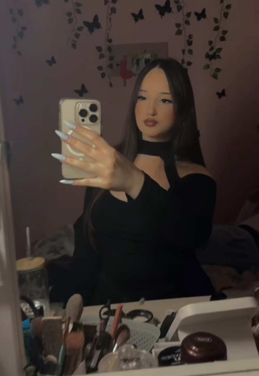 @andjelina