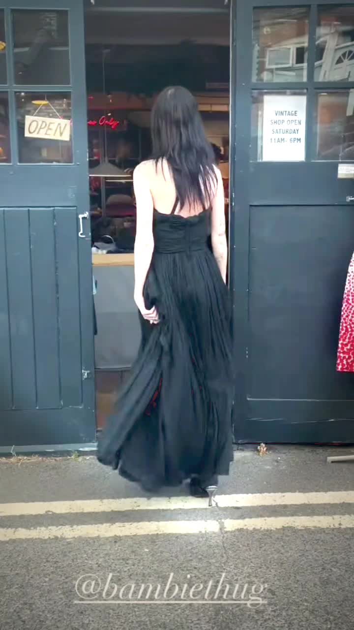 @𝕰𝖒𝖞_𝕬𝖎𝖍𝖆𝖗𝖆✨️💕