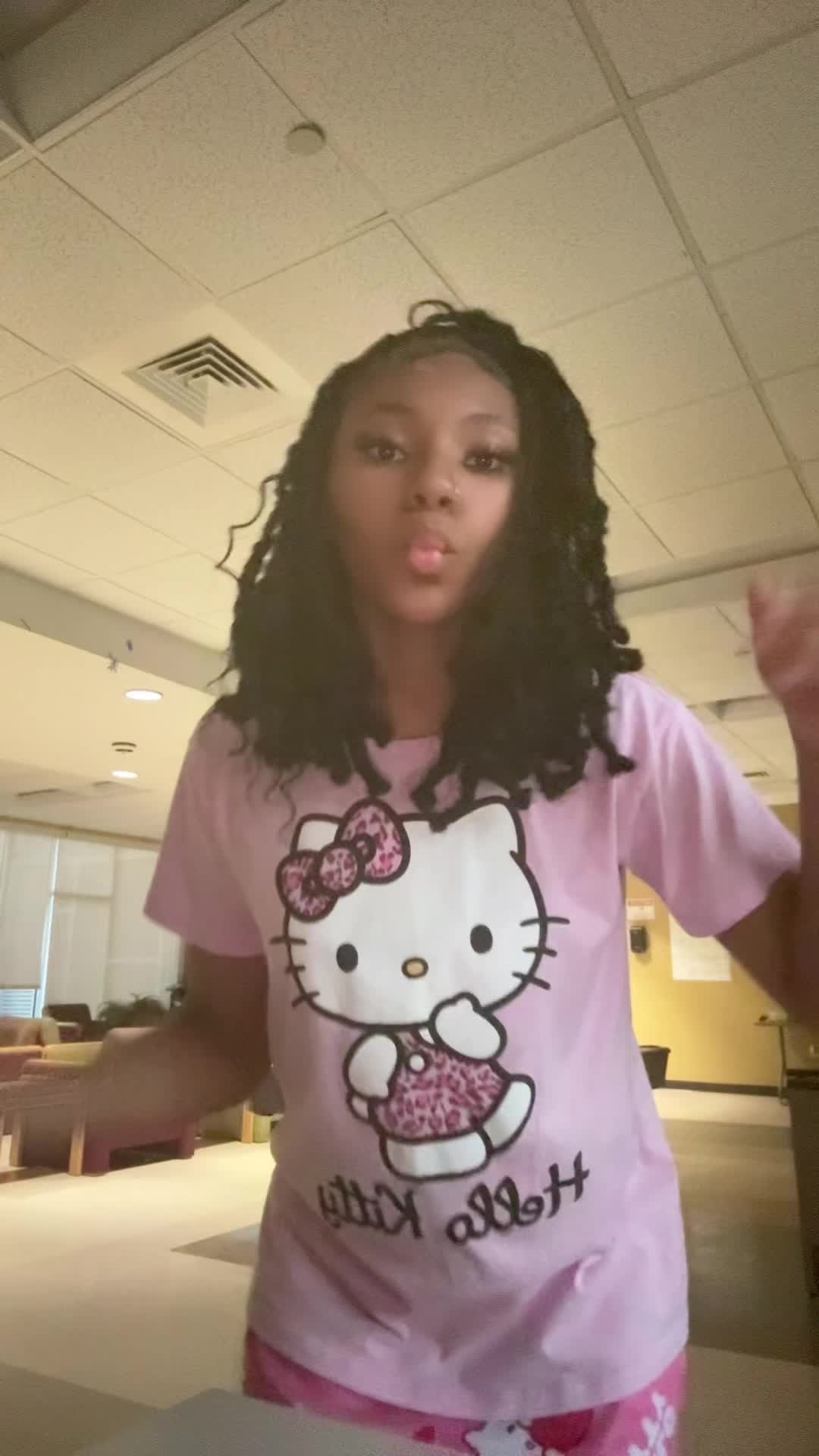@~PrEttyPynKyThUggEr~