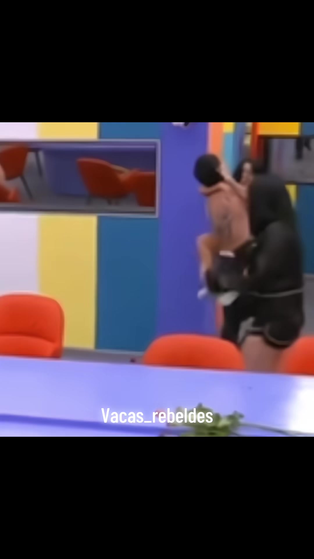 @Vacas_Rebeldes🐮😈👣