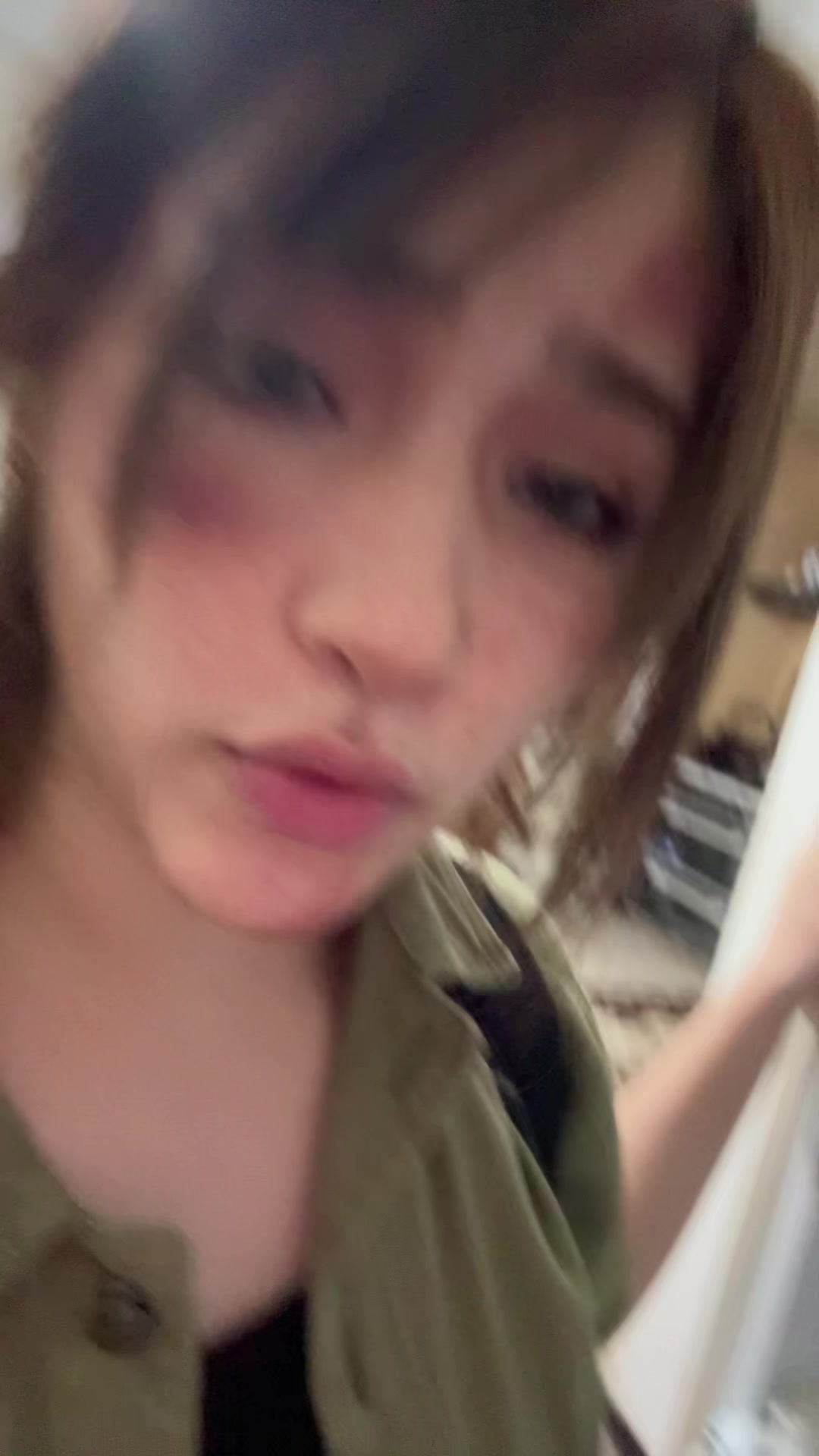 @nia