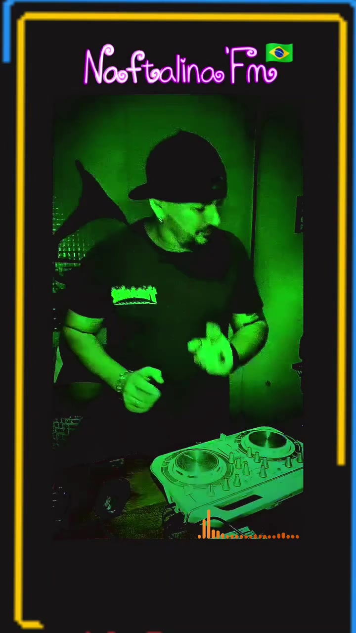 @NAFTALINA FM  &Eacute;  S&Oacute; SUCESSO !