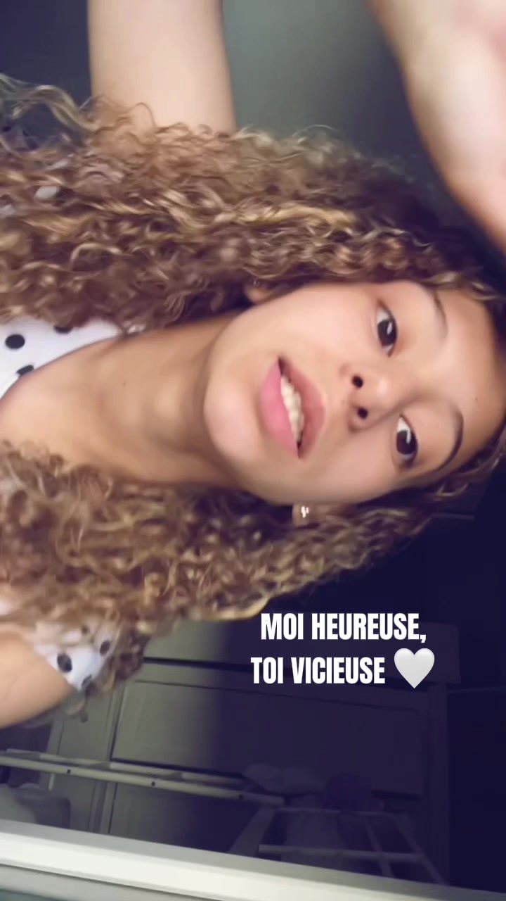 @𝑪𝑨𝑴🪭