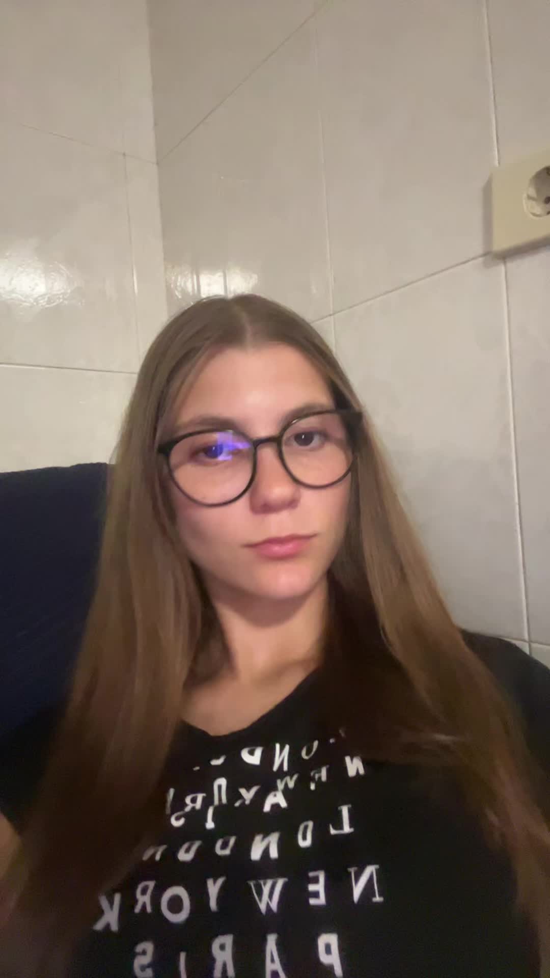 @pauluska