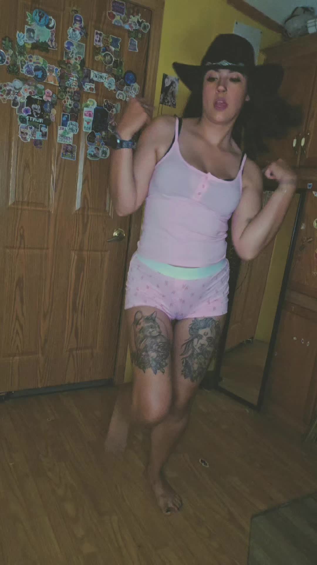 @Satanswitchbaby😘