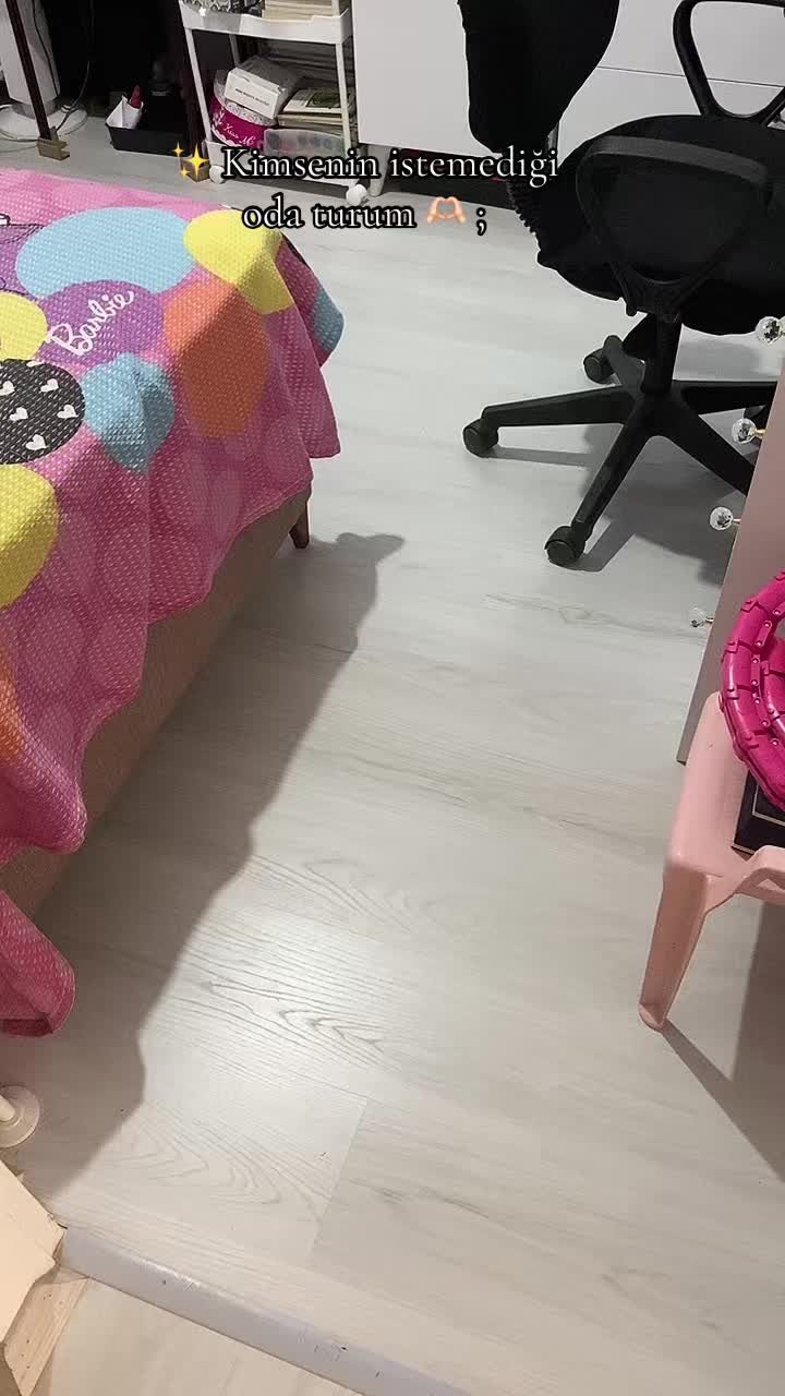 @🐣
