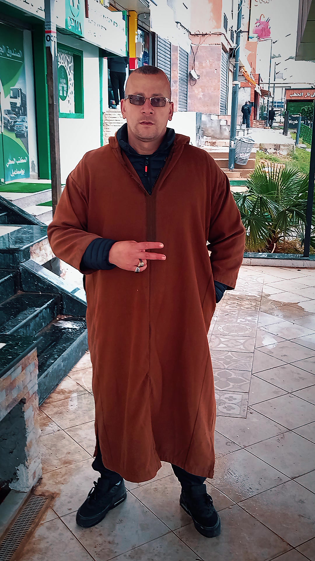 @مصطفى روجي