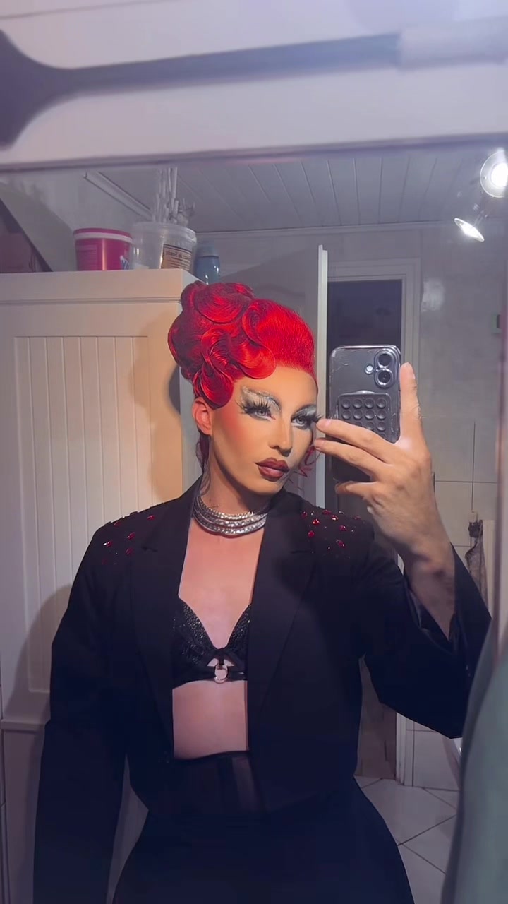 @Kélia Lumira 🌙