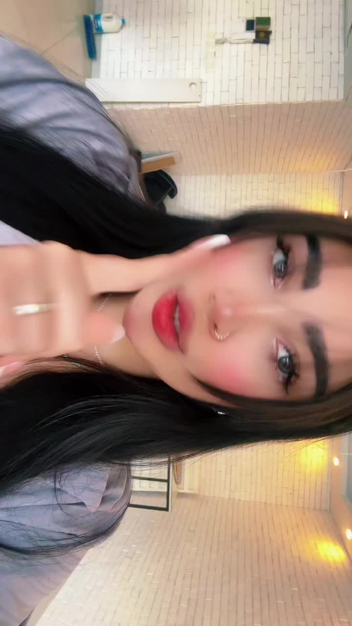 @ferial_nik