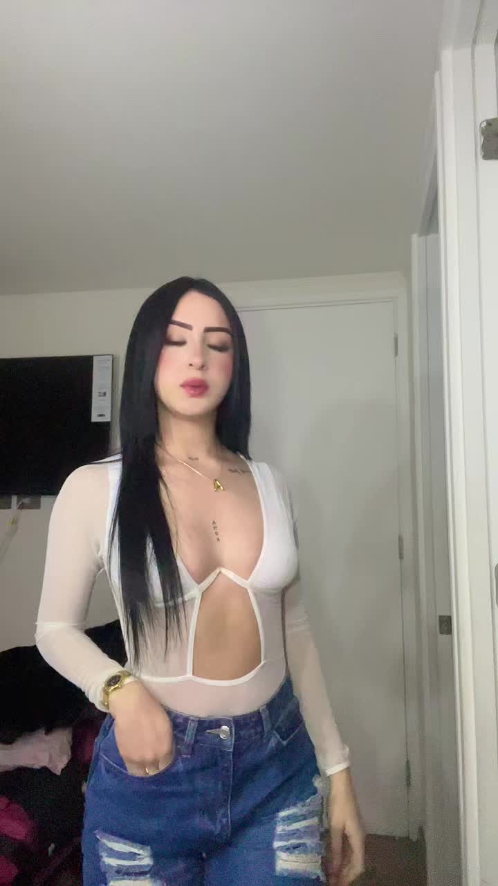 @Arianna Mendoza