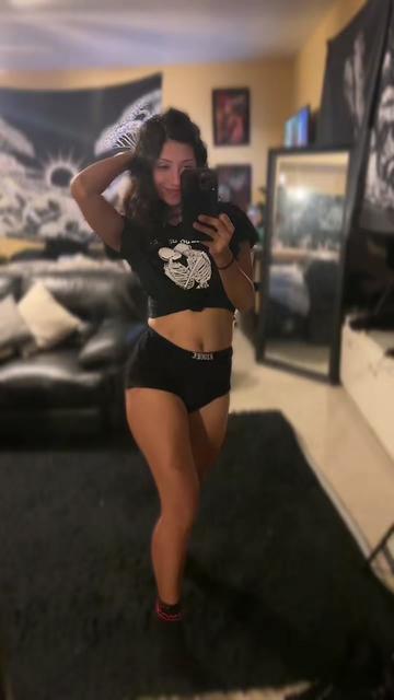 @Vivianbabydarling